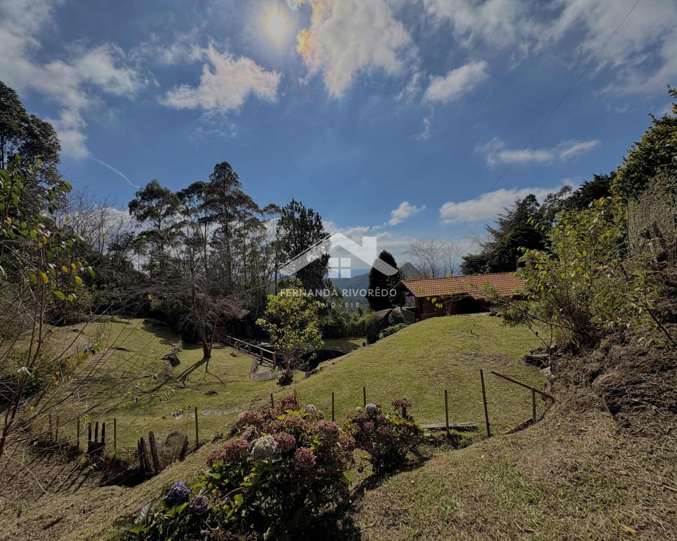 Chácara para venda - Caledônia, Nova Friburgo - RJ. Valor para venda: R$ 900.000,00.