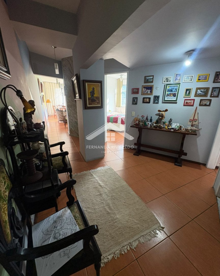 Apartamento para venda - Centro, Nova Friburgo - RJ. Valor para venda: R$ 750.000,00.