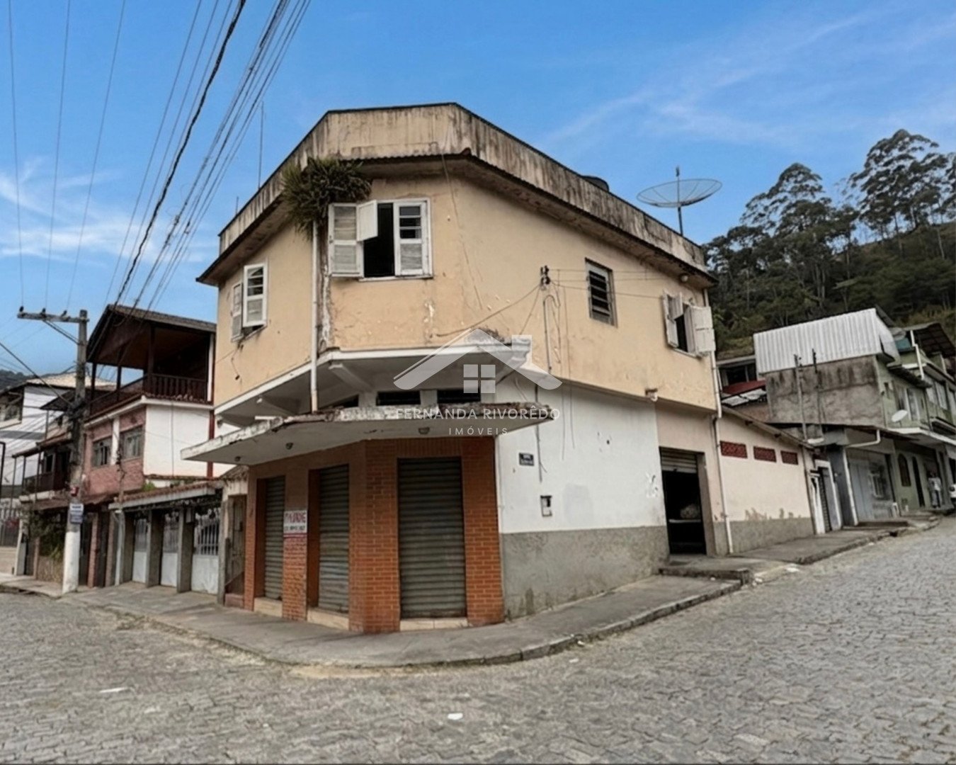 Imóvel comercial para venda - Catarcione, Nova Friburgo - RJ. Valor para venda: R$ 790.000,00.